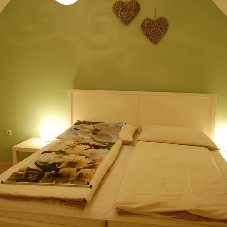 Hofgassl Zentgraf Bed & Breakfast Mörbisch am See Dış mekan fotoğraf