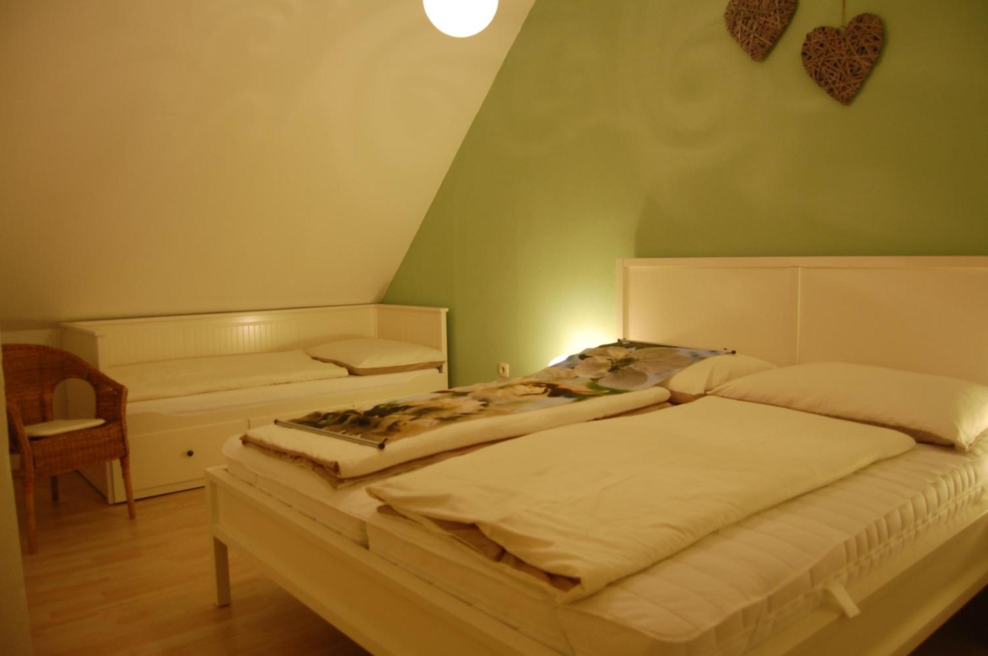 Hofgassl Zentgraf Bed & Breakfast Mörbisch am See Dış mekan fotoğraf