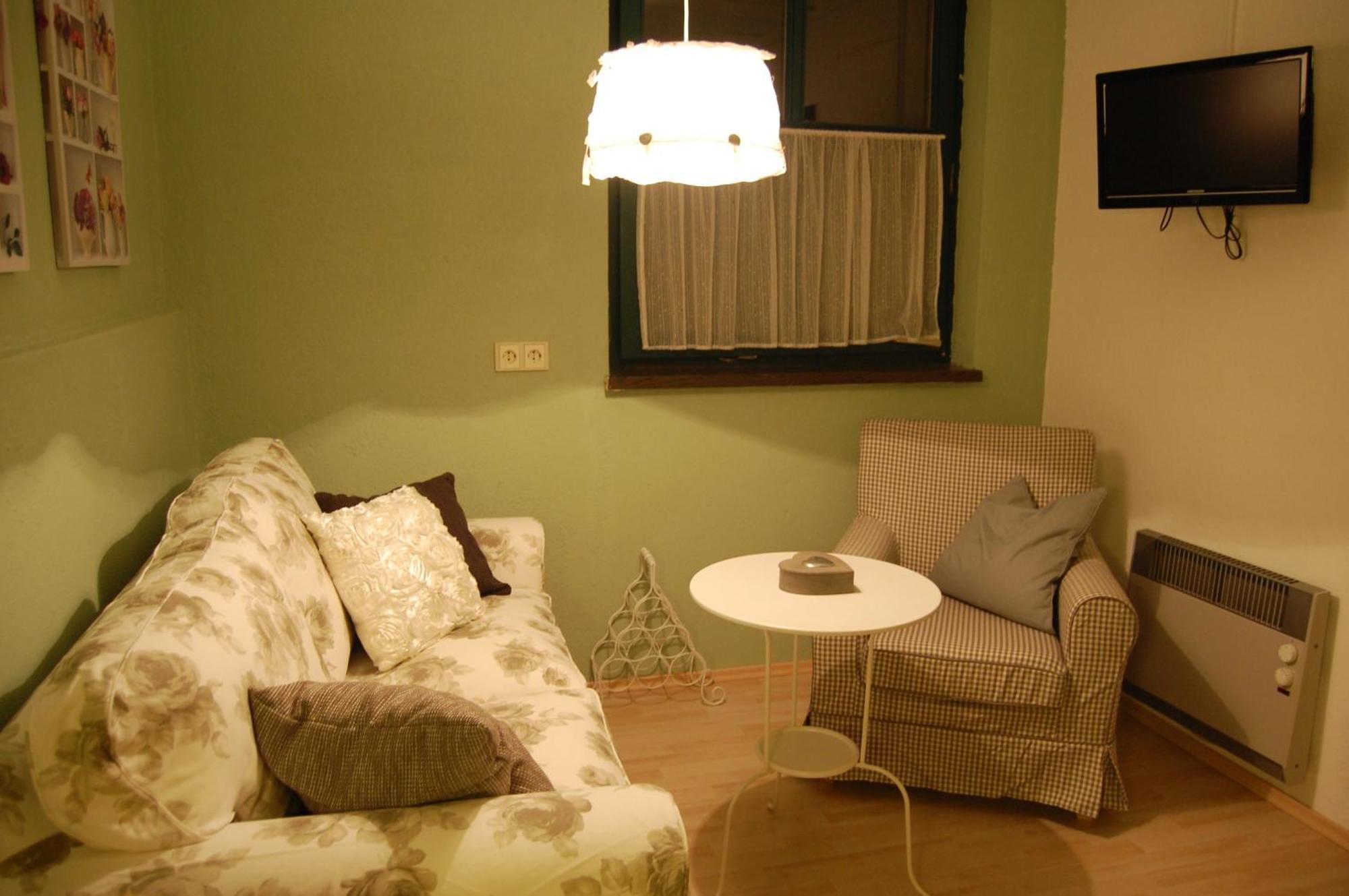 Hofgassl Zentgraf Bed & Breakfast Mörbisch am See Dış mekan fotoğraf